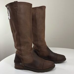 Sorel boots size 8.5
